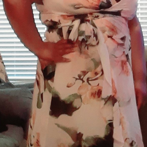 Melrose Sleeveless Maxi Dress - Plus - Size 18 - Picture 5 of 6